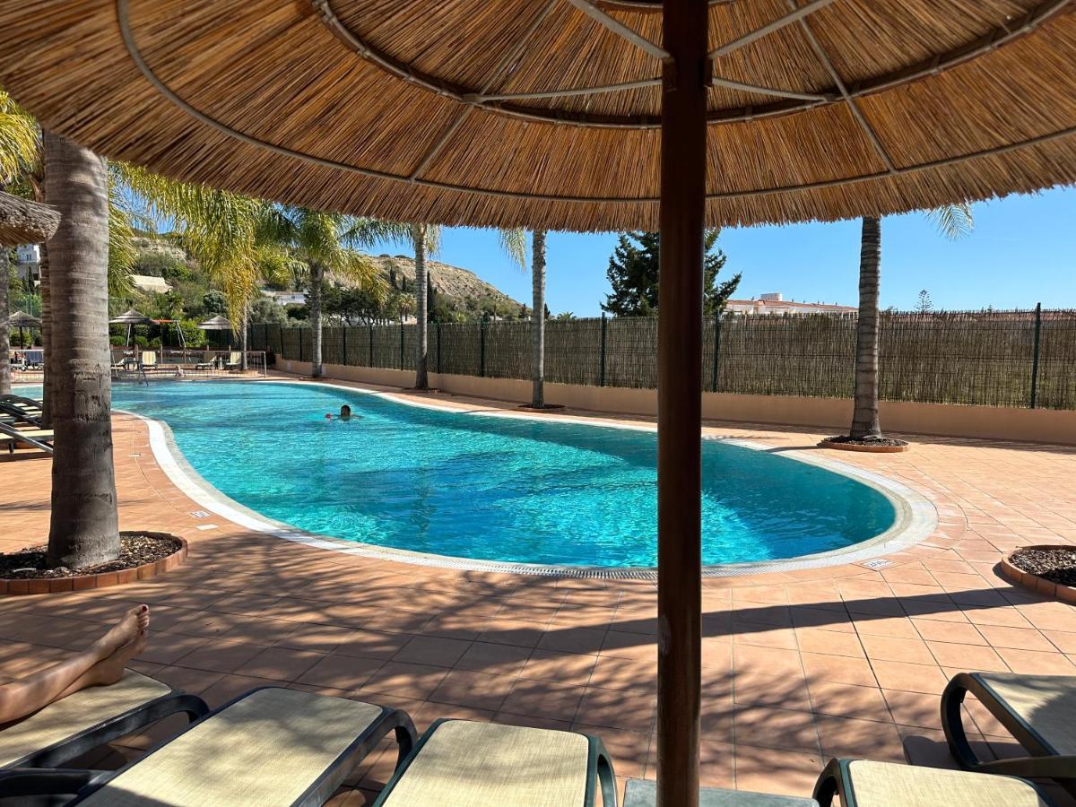 Baia Da Luz Luz Beach 1 Bedroom Apartment Eksteriør billede